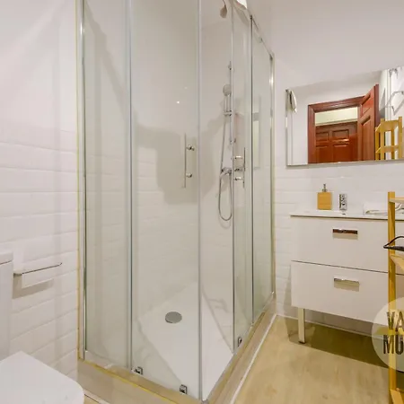 Beautiful Loft Para 3Pax En Huertas-Cortes Madrid Exterior photo