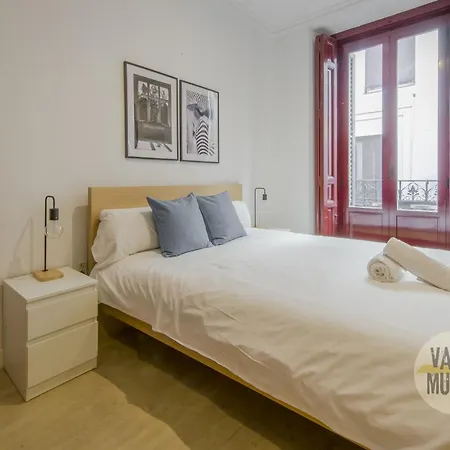 Beautiful Loft Para 3Pax En Huertas-Cortes Madrid Exterior photo